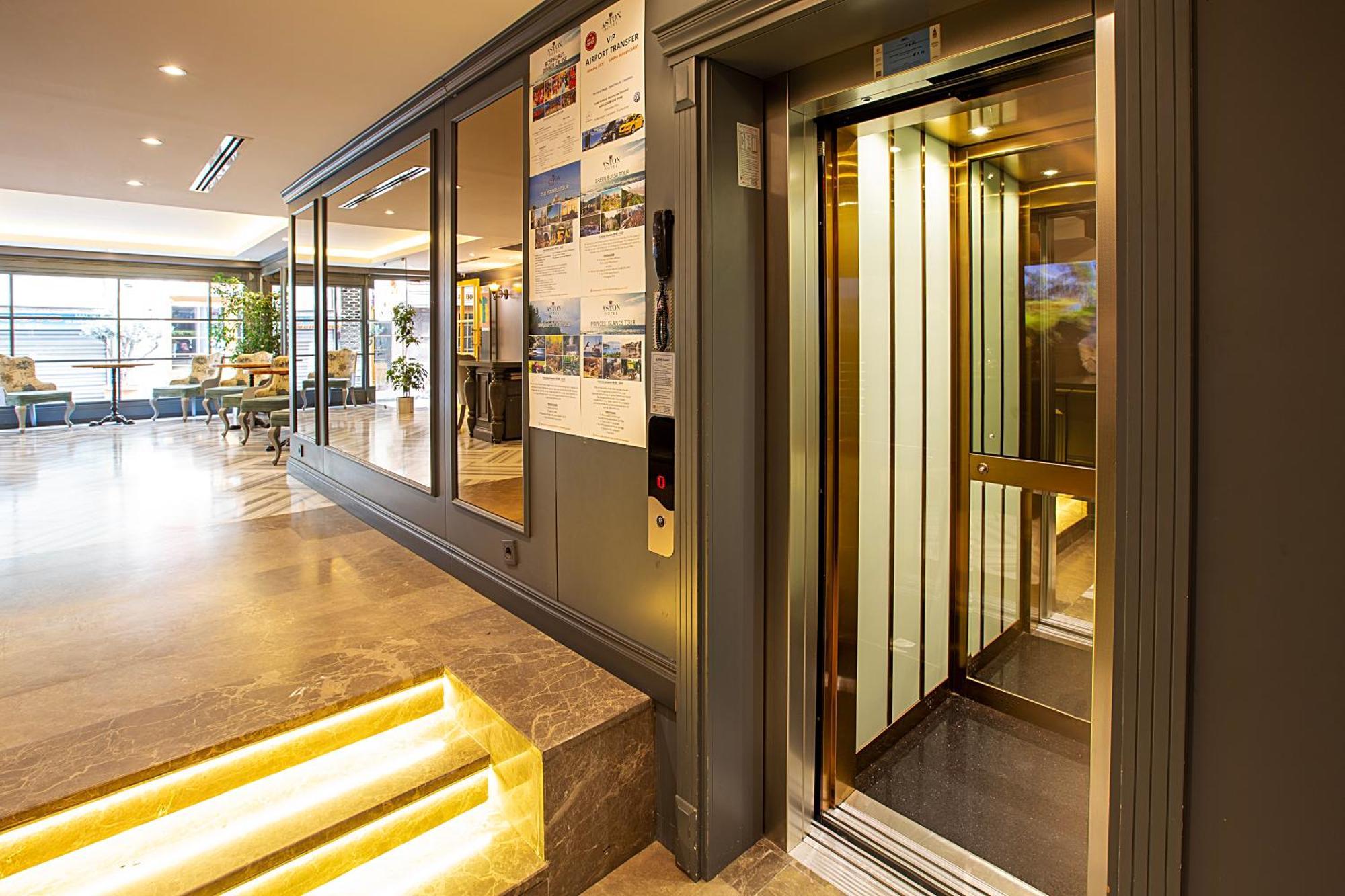Aston Hotel Taksim Istambul Exterior foto