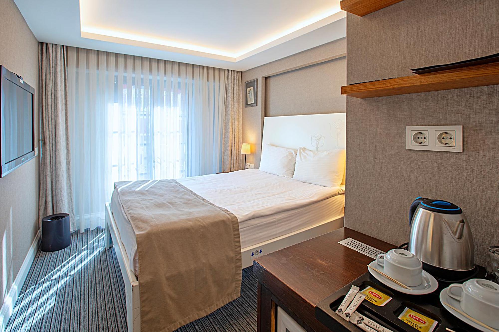 Aston Hotel Taksim Istambul Exterior foto