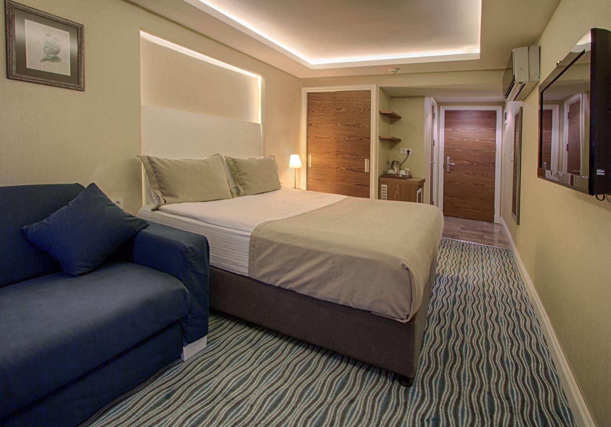 Aston Hotel Taksim Istambul Exterior foto