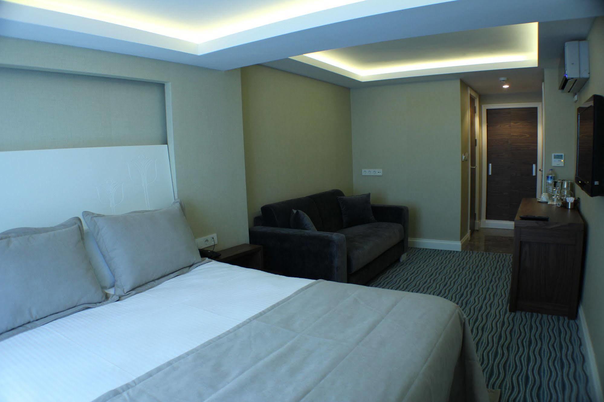 Aston Hotel Taksim Istambul Exterior foto